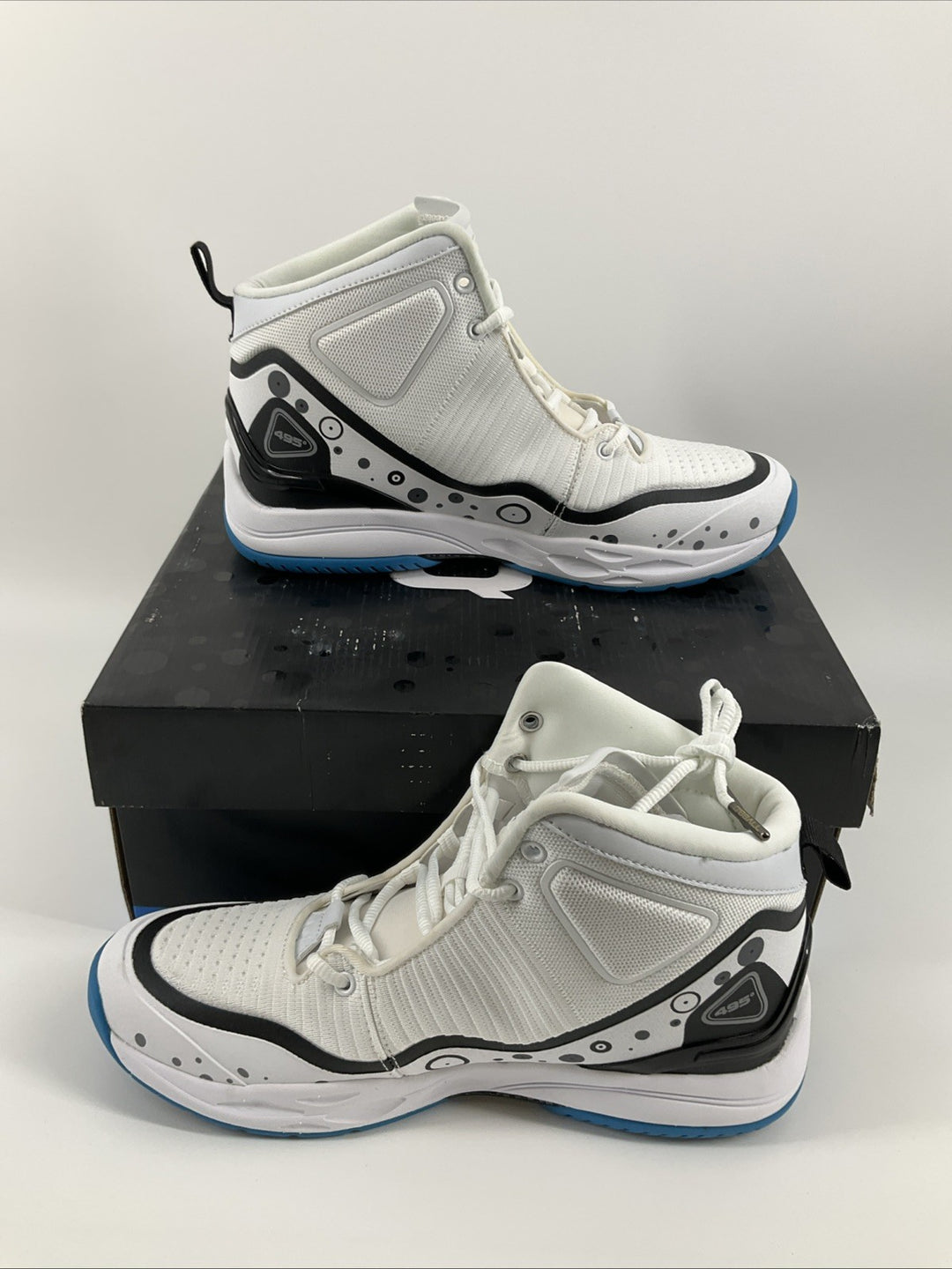 New Size 8.5 Men Q4 Bright White Black Blue Q4MB-014