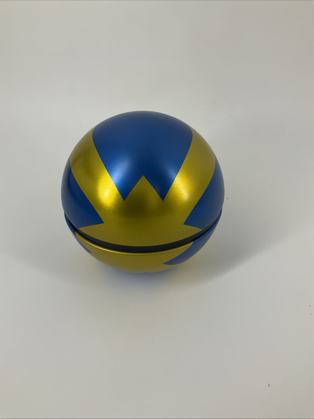 Pokemon TCG PokeBall Tin QUICK BALL Tin and Collectible Coin, No Cards