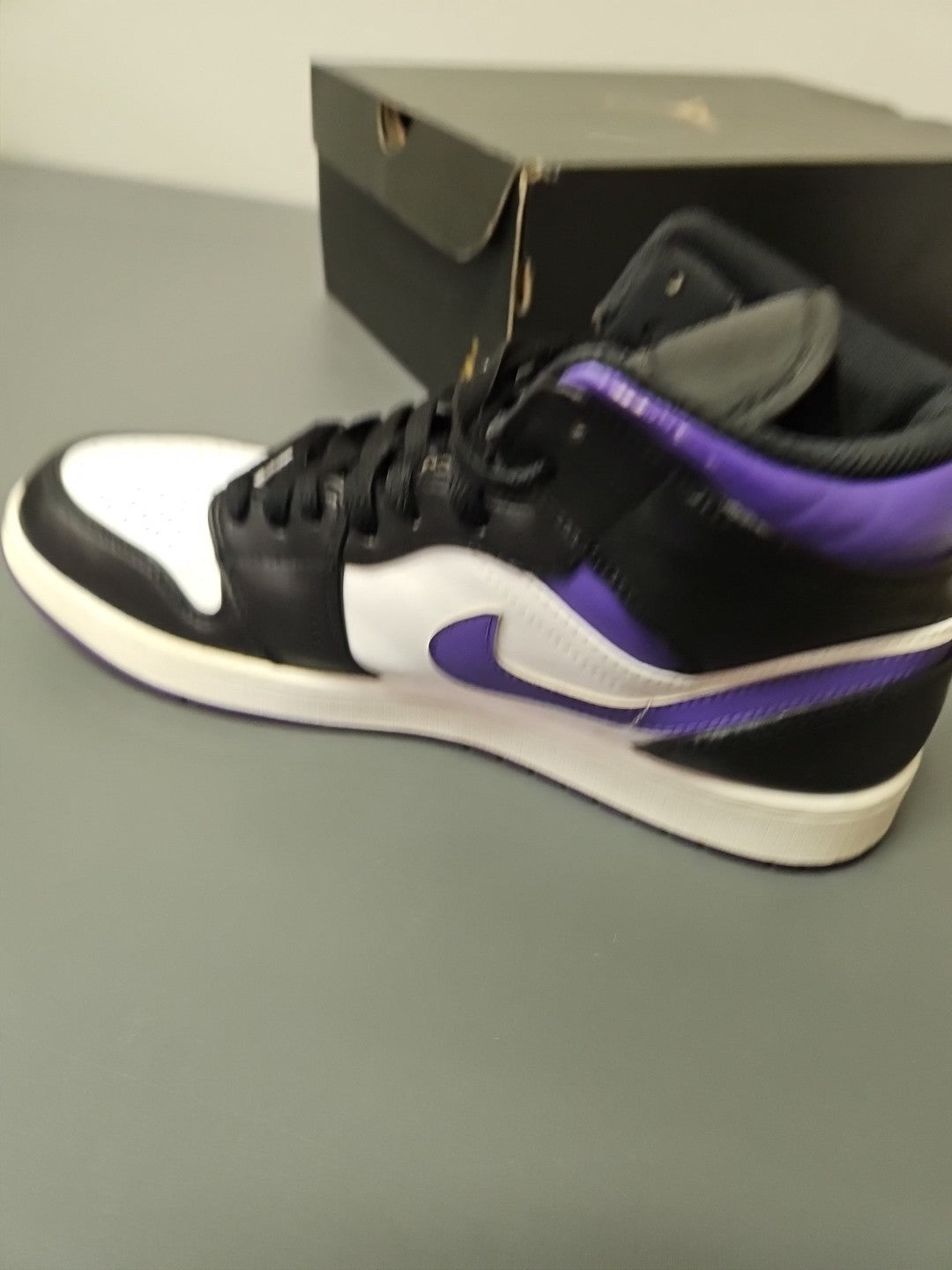 Size 9.5 M Air Jordan 1 Mid Black/dark Iris White Noir/ Blanc/iris Foncee