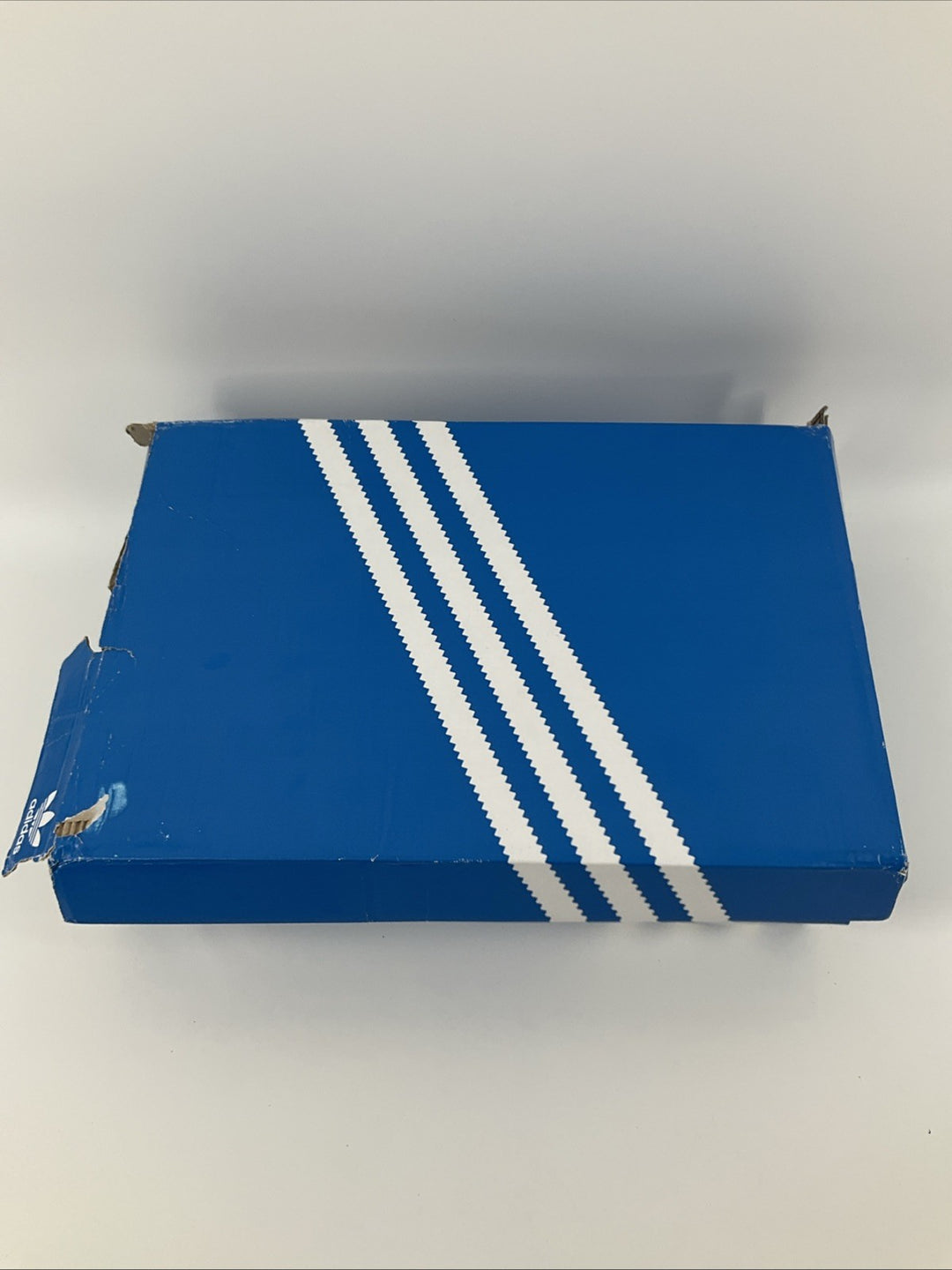 New Size 13 Men's Adidas Samoa Black  Damaged Box JR3778