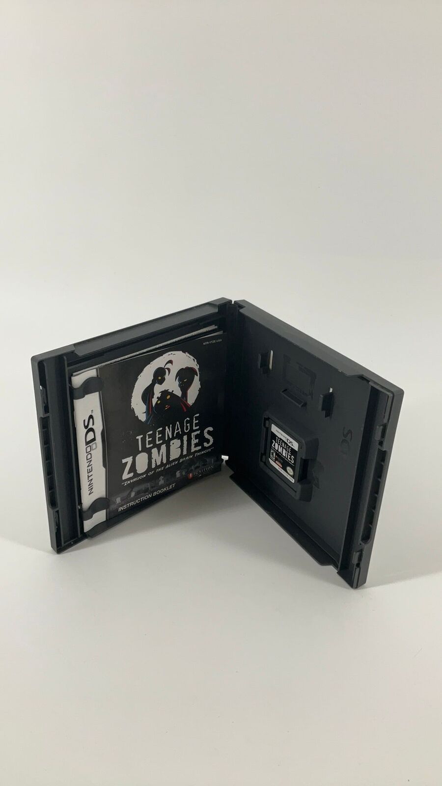 DS – Teenage Zombies: Invasion of the Alien Brain Thingys! – CIB