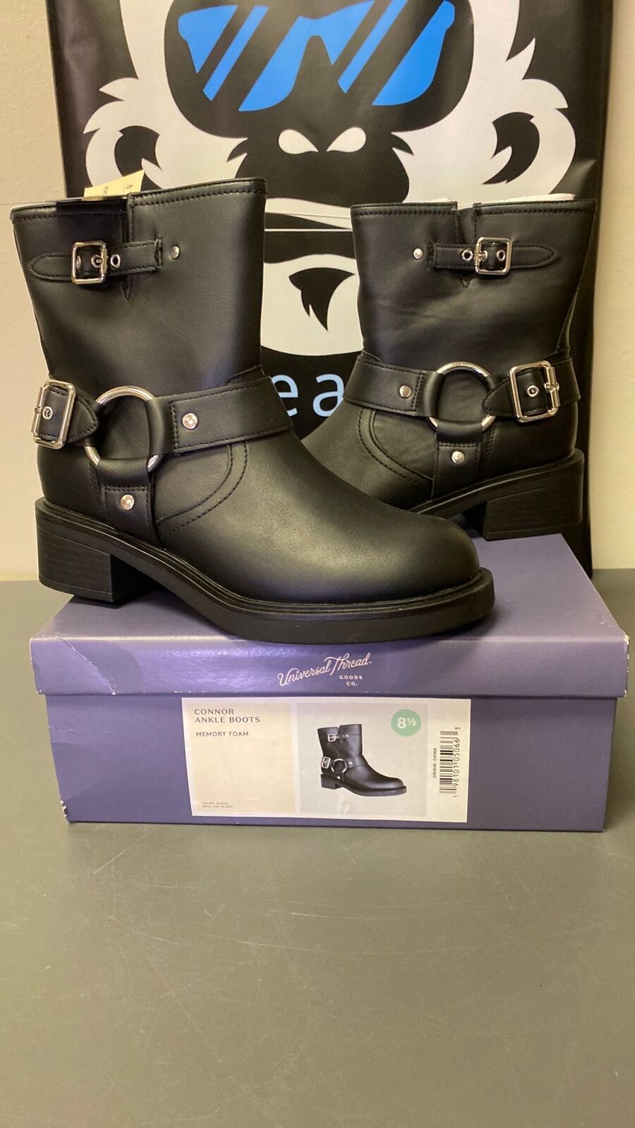 Boots - Size 8.5W Connor Ankle Boots, Memory Foam, Black
