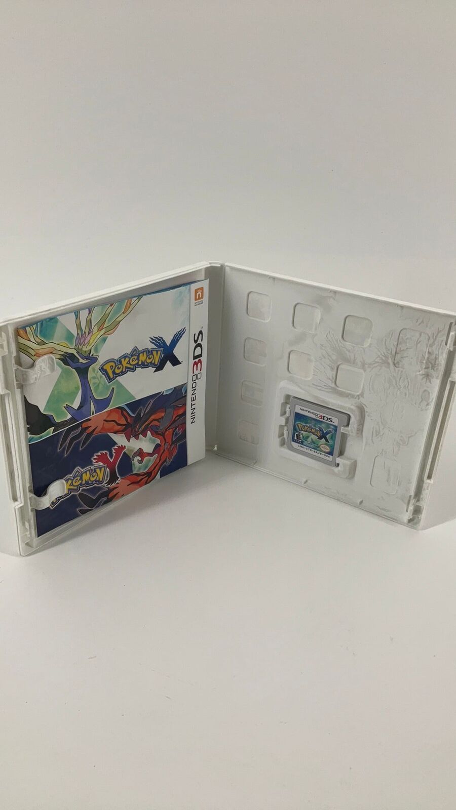 3DS – Pokémon X – CIB