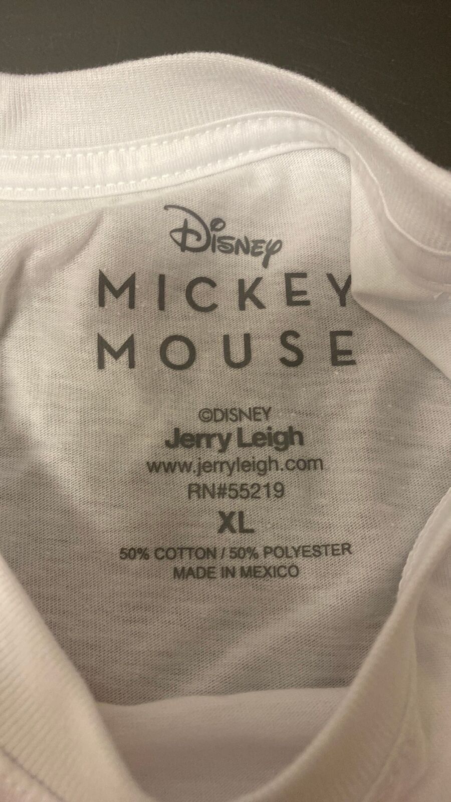T-Shirt - Mickey Mouse (Kids XL) Fits like a Woman Large