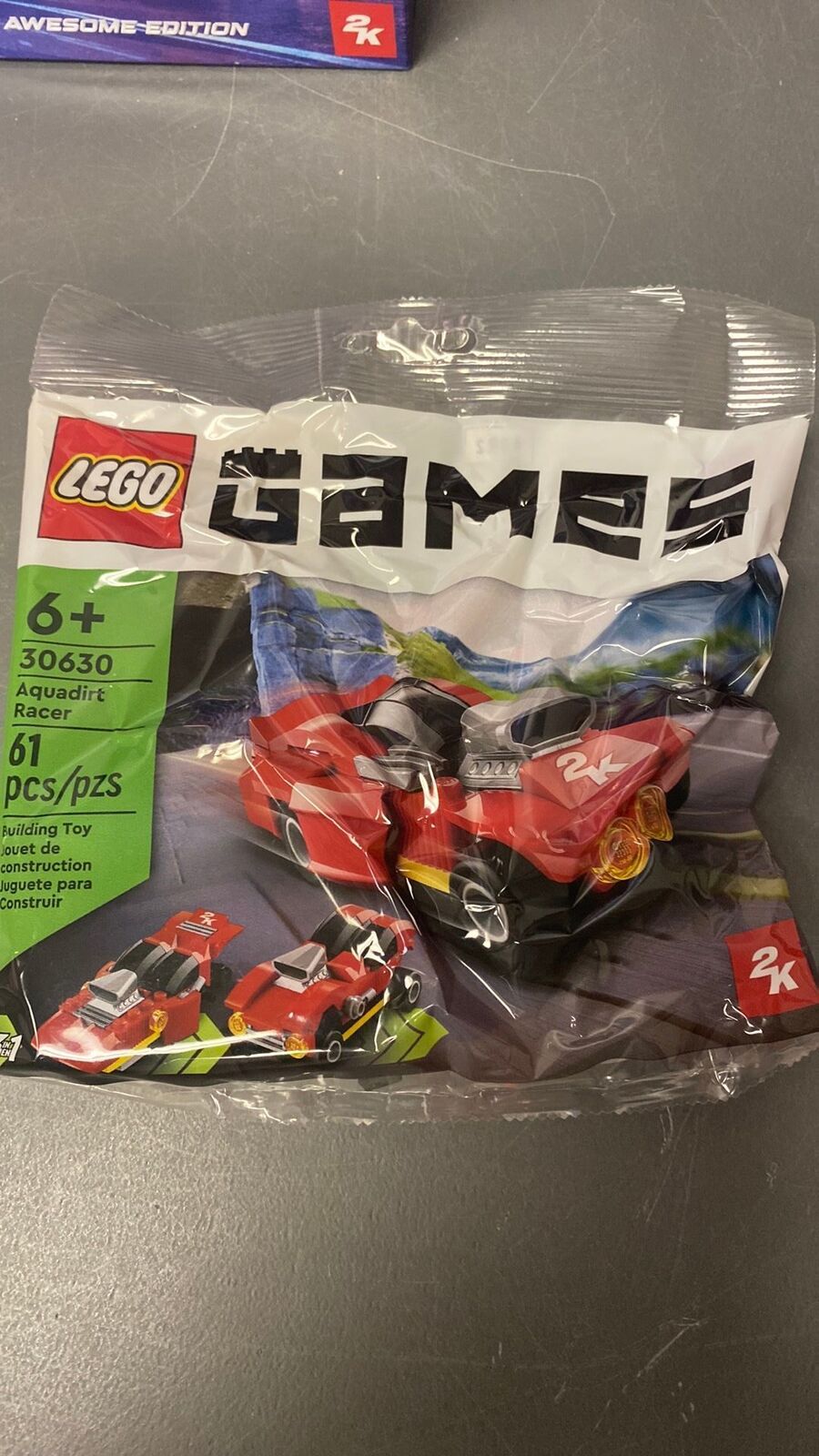 Xbox One / Xbox Series X - LEGO 2K Drive Awesome Edition with Racer - Open Box