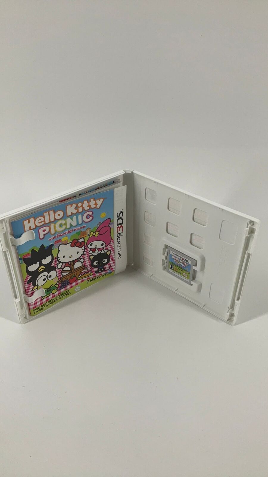3DS – Hello Kitty Picnic – CIB