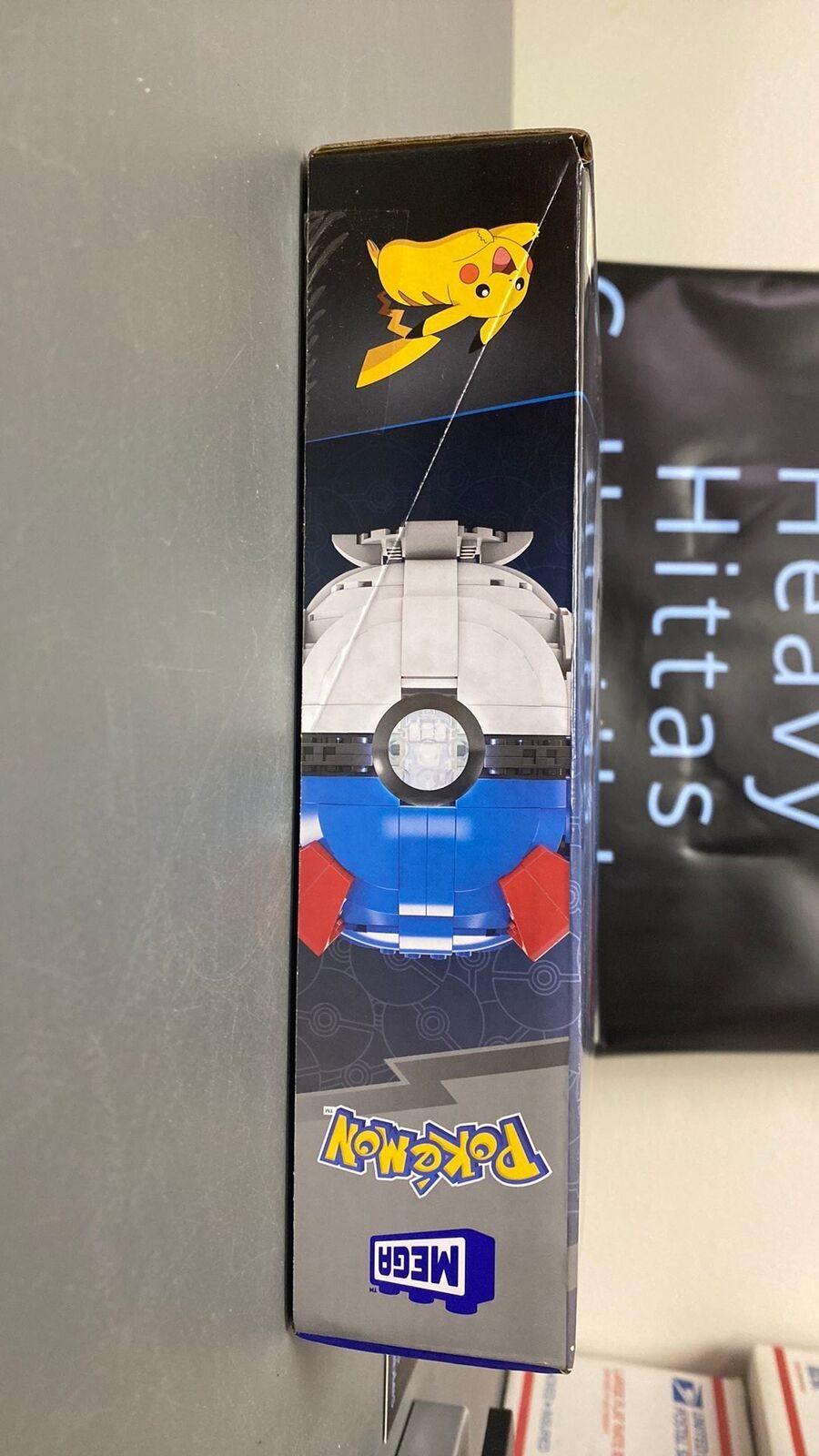 New Pokémon Mega Block Great Ball Lights Up
