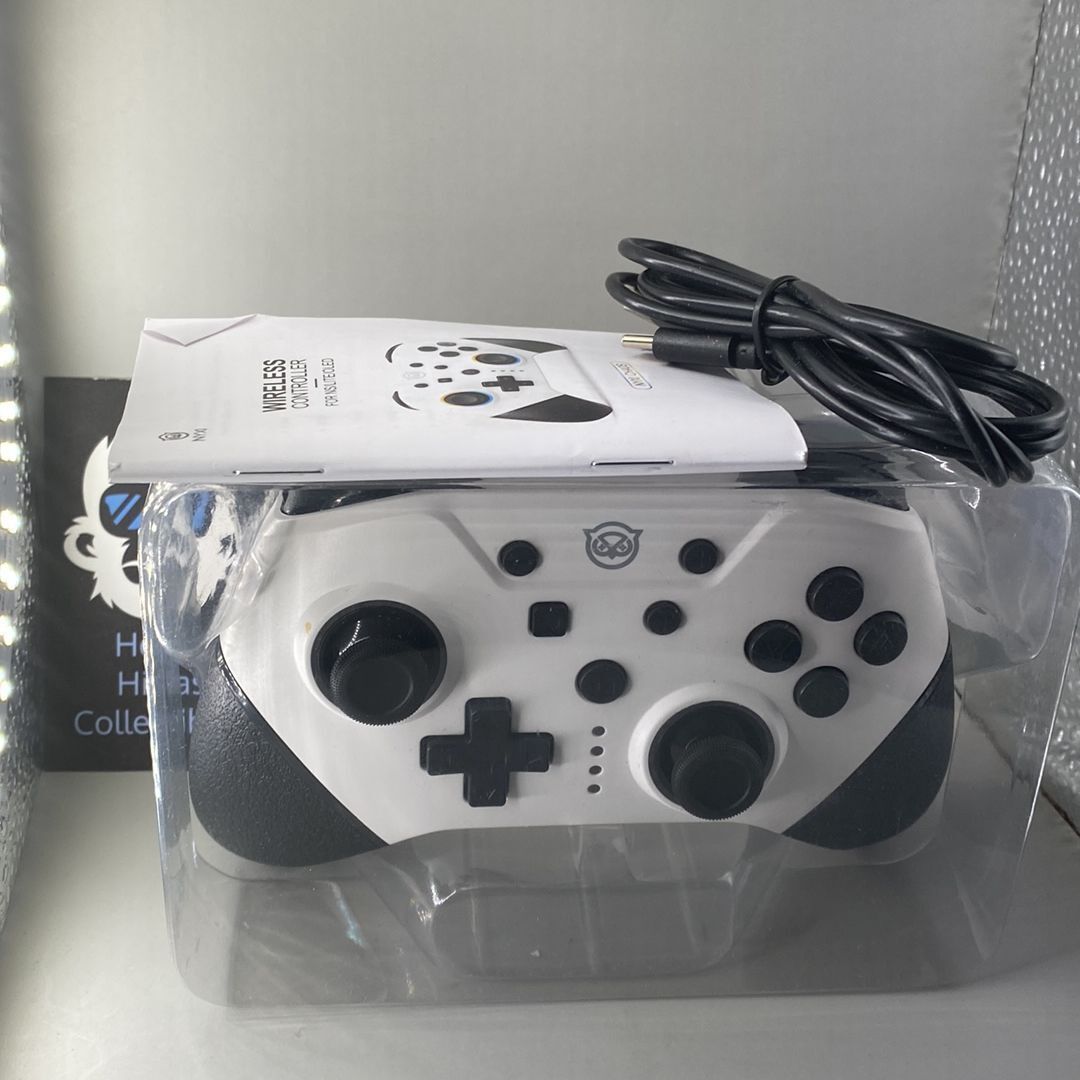 Nintendo Switch - NYXI Chaos Wireless Controller - Open Box