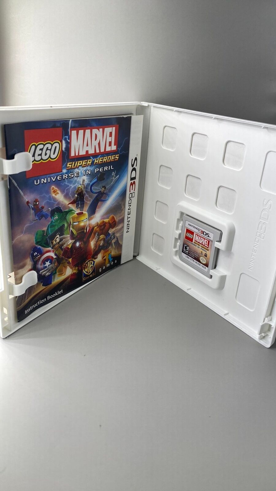 3DS – LEGO Marvel Super Heroes: Universe in Peril – CIB