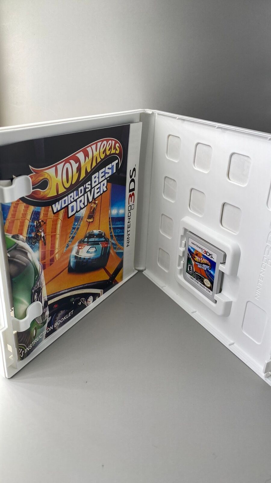 3DS – Hot Wheels: World’s Best Driver – CIB